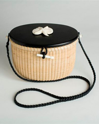 7" Nantucket Flatback Ebony Purse